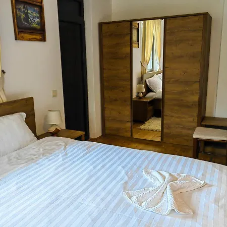 Rimovata Kashta Guest House Leshten Exterior foto
