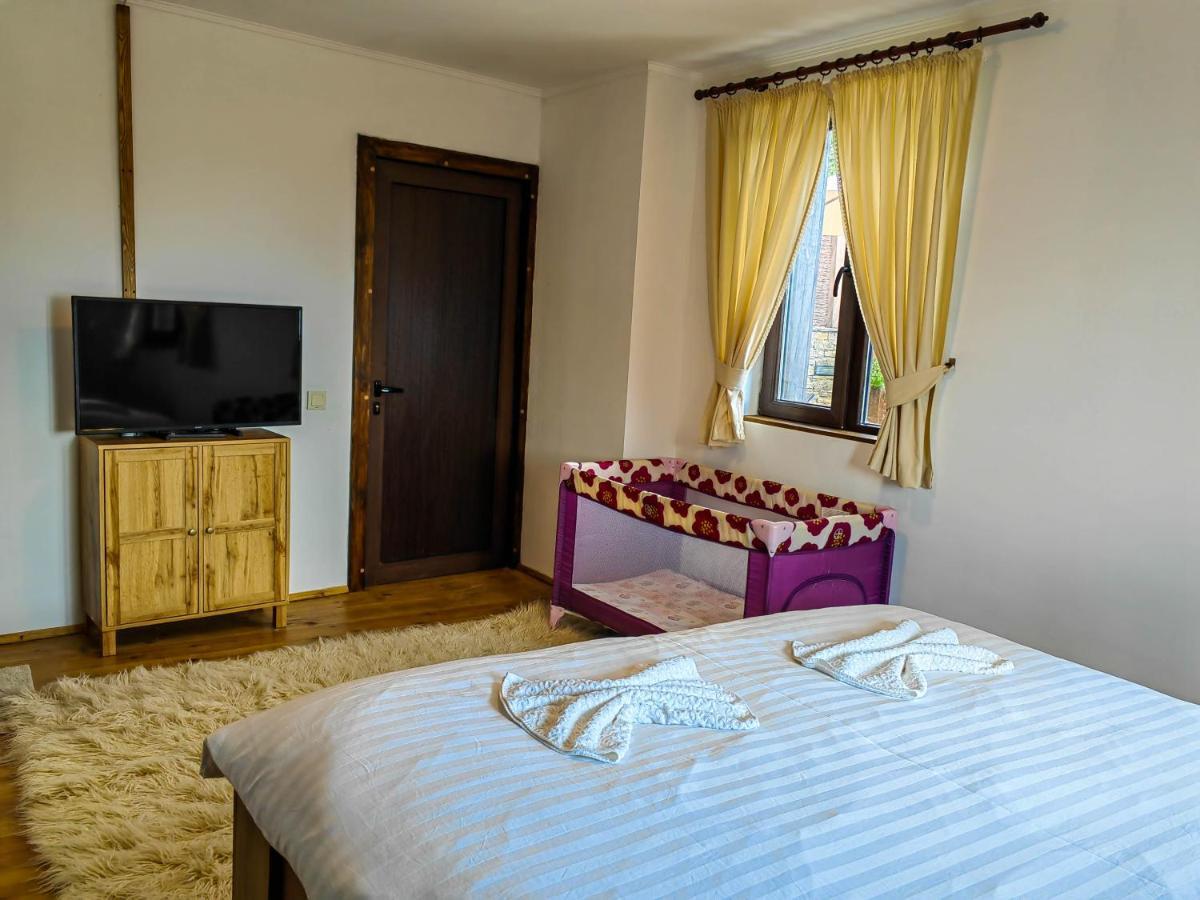 Rimovata Kashta Ferienhaus *